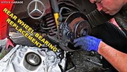 How To Change Rear Wheel Bearing Mercedes 210

