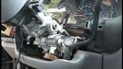 Remove the ignition lock Dodge Caravan 2004