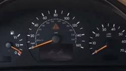 Why Does Ars Mercedes W210 E Class Turn On
