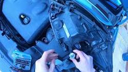 Ford Kuga 1 Low Beam Bulb Replacement
