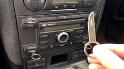 How To Remove A Radio From A Ford Mondeo 2
