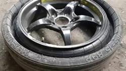 Where Are Can Tires On Mercedes W203
